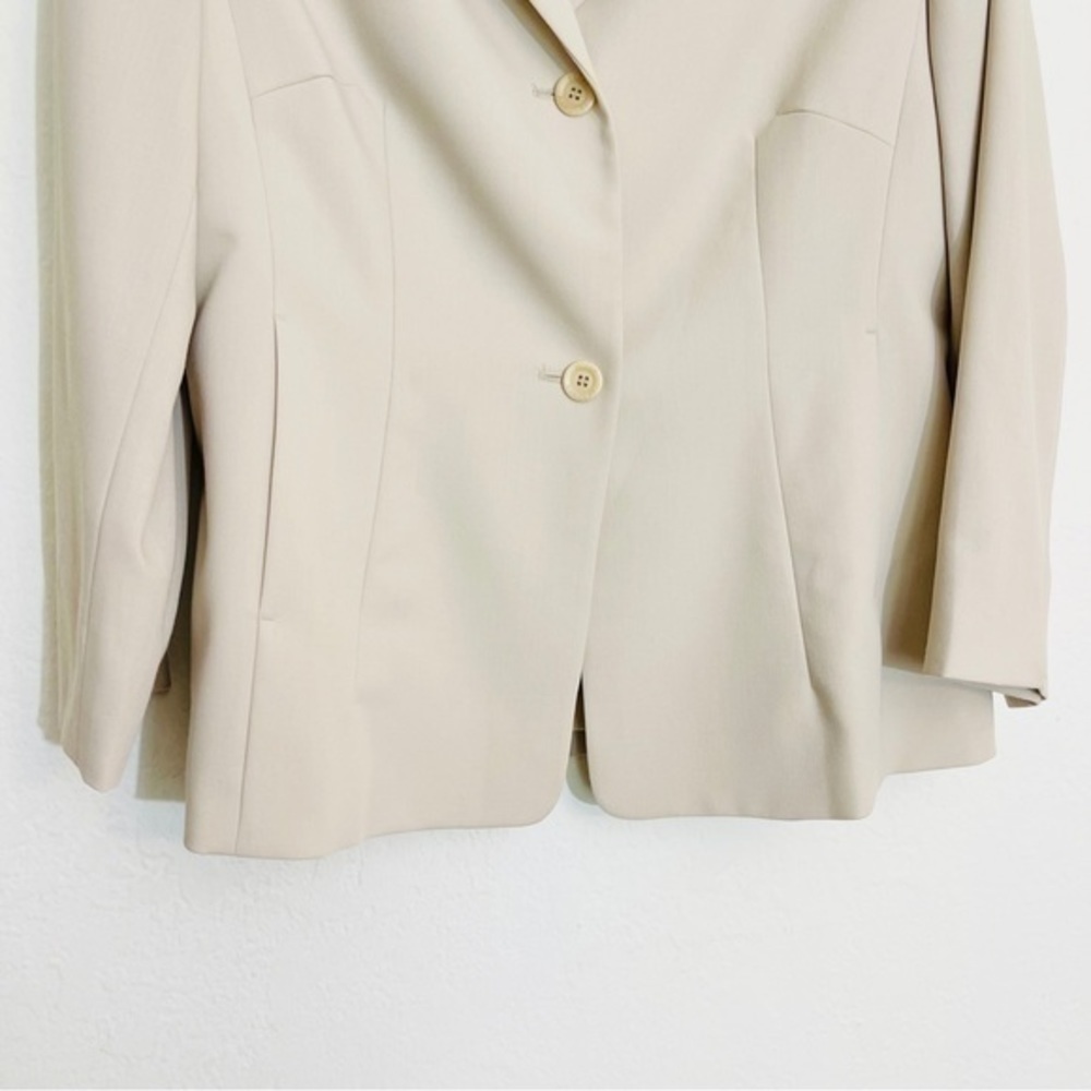Betty Barclay Collection Virgin Wool Blend Blazer Jacket Size Medium Tan - Picture 3 of 9